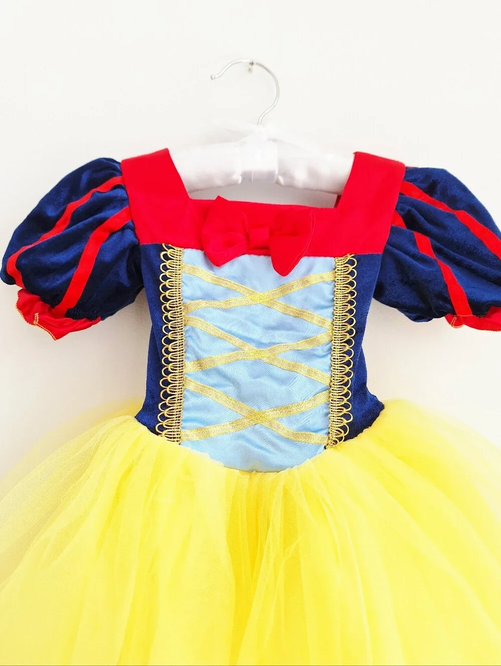 What a Character! Snow White Costume Dress Toddler 3T NWOT Princess Dress